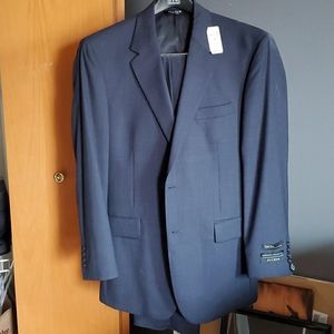 Jo's A Bank NWT Mens suit